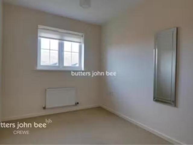 Unique 1 BA 2 bedroom apartment for rent in Wilkinson Court, W.