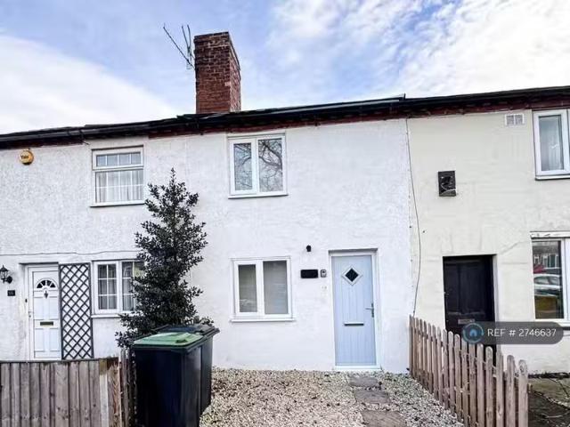 Charming 1 BA 2 bedroom end of terrace house for rent in Birmi.