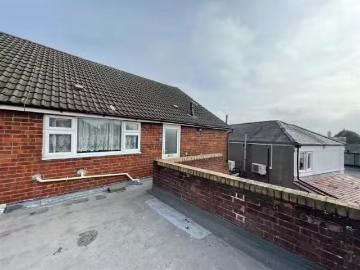 Charming 1 BA 2 bedroom flat for rent in Westhill Road, Coundo.