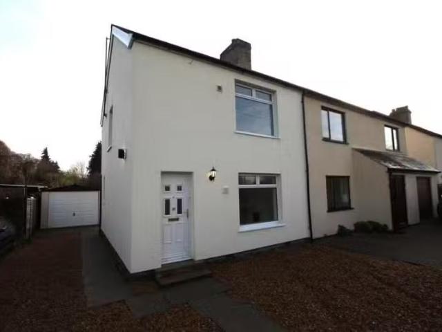 For Rent! 1 BA 2 bedroom house for rent in Green Bank Road, Sw.