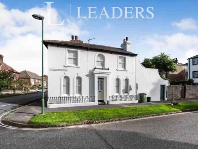 Rental! 1 BA 2 bedroom house for rent in St. Augustine Road, L.
