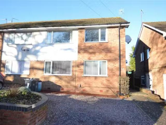 Cheap 1 BA 2 bedroom maisonette for rent in Turves Green, Birm.