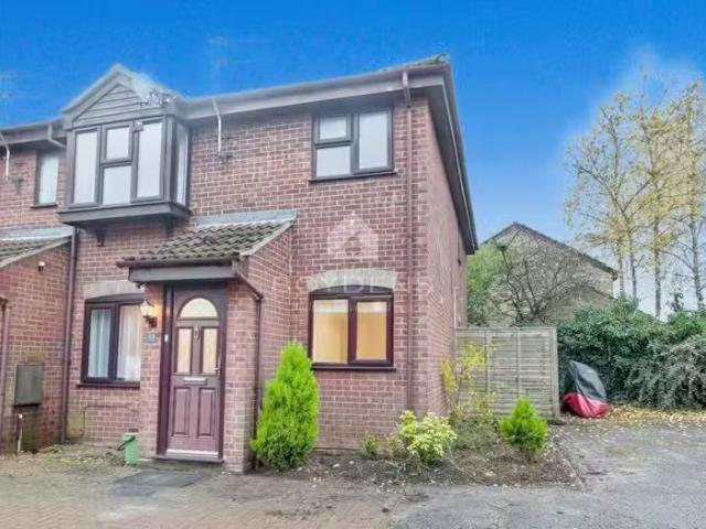 For Rent! 1 BA 2 bedroom maisonette for rent in Enville Way, H.