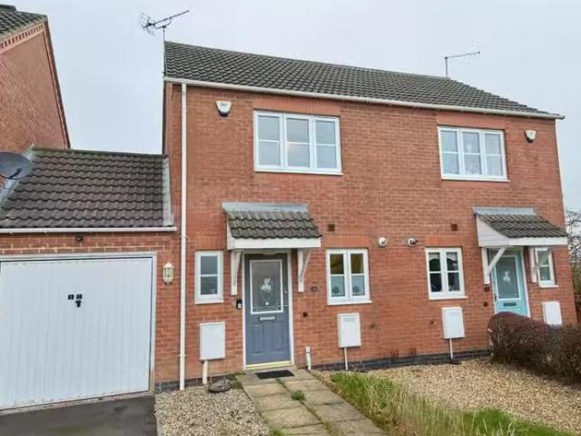 New 1 BA 2 bedroom semi detached house for rent in Ireton Clos.