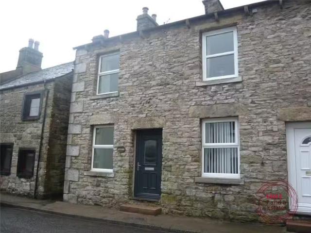Charming 1 BA 2 bedroom property for rent in Killearn, Front S.