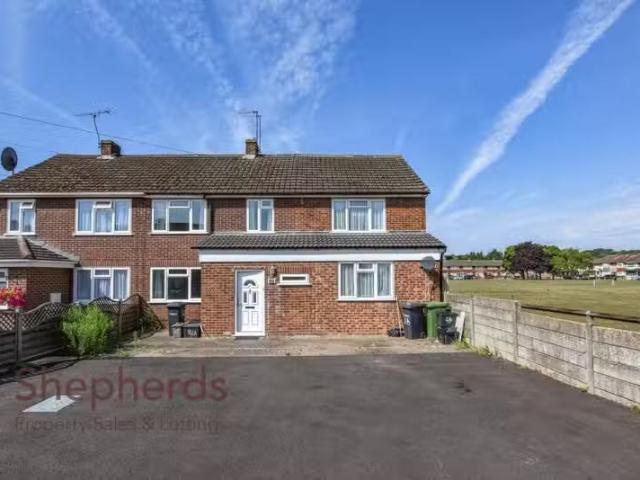 Nice 1 BA 3 bedroom semi detached house for rent in Tregelles.