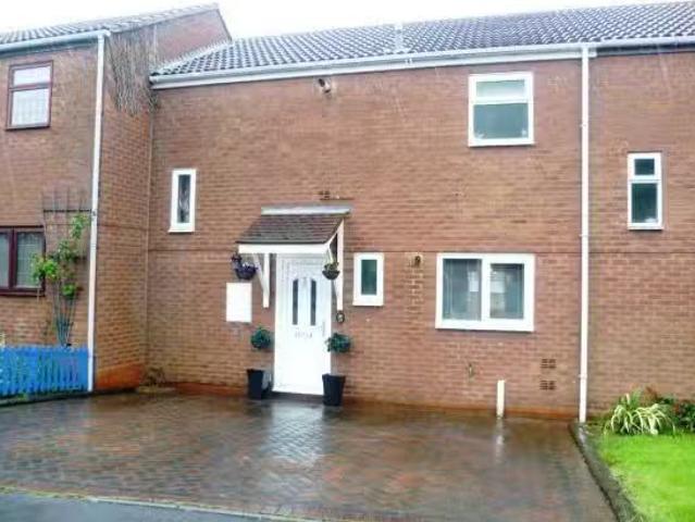 Rental! 1 BA 3 bedroom terraced house for rent in Litton, Tamw.