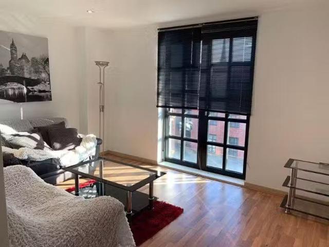 Rental! 1 BA Studio apartment for rent in St. Pauls Square, Bi.