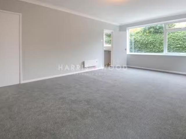 New 1 bedroom maisonette for rent in Lexden Road, Colchester.