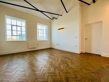 Rental! 1 bedroom apartment for rent in Ashby House, Brook Str.