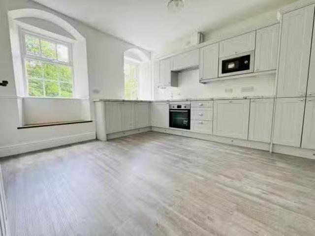 Deal! 1 bedroom apartment for rent in Hallas Bridge, Cullingwo.