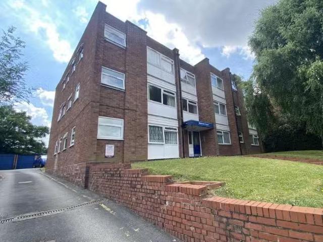 Cheap 1 bedroom apartment for rent in Malcolm Court, Coventry.