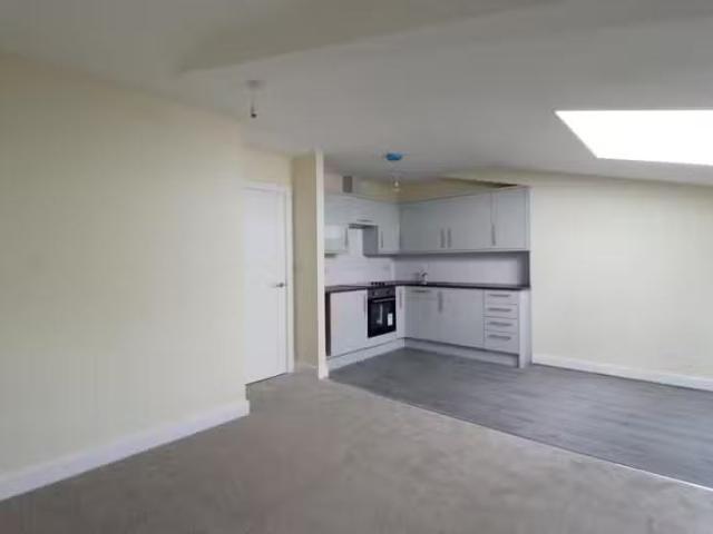 Deal! 1 bedroom flat for rent in Abbott Road, Bournemouth, Dor.