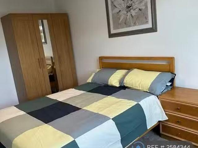 Deal! 1 bedroom house share for rent in Farnborough, Kent, BR6