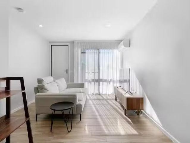 Rental! 1 BR 43/53 Holborow Avenue, Denman Prospect, ACT 2611