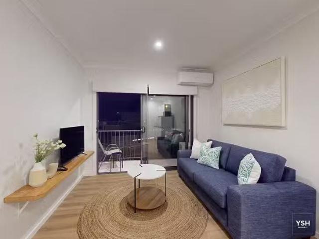 Unique 1 BR 4/5A Tasman Street, Stafford Heights, QLD 4053