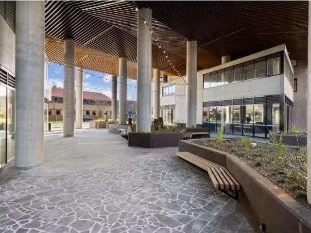 Unique 1 BR 507/34 Oakden Street, Greenway Apartment for rent.