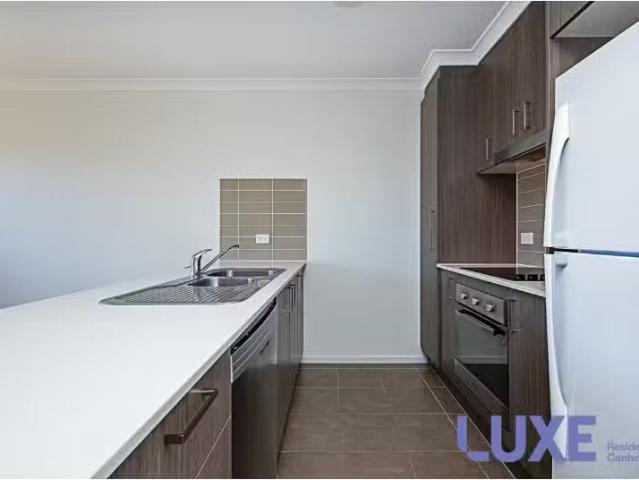 New 1 BR 52/11 Wimmera Street, HARRISON Apartment for rent Li.