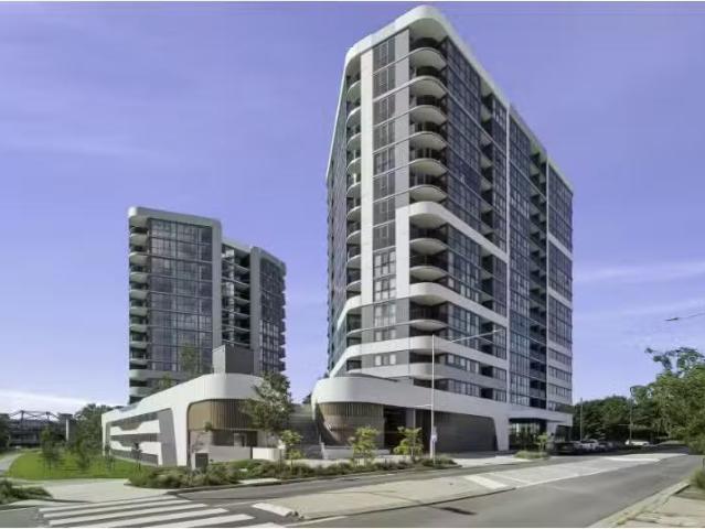 Unique 1 BR 704/104 Easty Street, Phillip Apartment for rent.