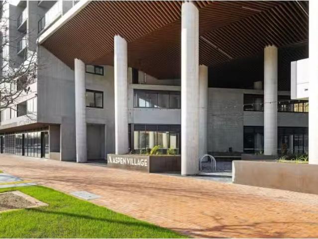 Cheap 1 BR 110/38 Oakden Street, Greenway Apartment for rent.