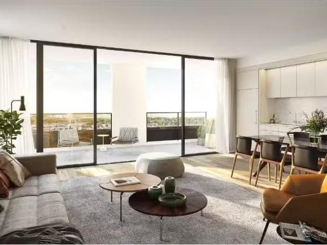 Unique 1 BR 112/2 Lord Sheffield Cct, Penrith Apartment for re.