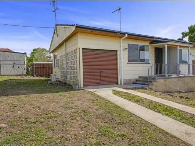 Just in! 1 BR 1/18 Dwyer Street, Maitland Apartment for rent.