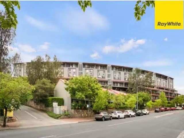 Just in! 1 BR 13/13 Chandler Street, BELCONNEN House for rent.