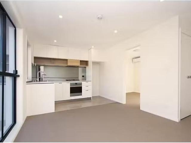 New 1 BR 139A Rouse Road, ROUSE HILL House for rent Listed by.