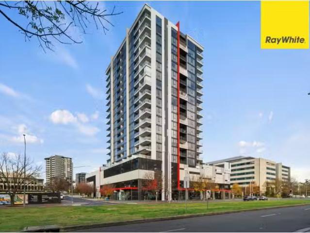 Unique 1 BR 141/39 Benjamin Way, BELCONNEN Apartment for rent.