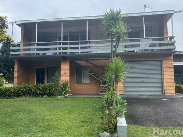 Unique 1 BR 1/73 Landsborough Street, South West Rocks, NSW 24.