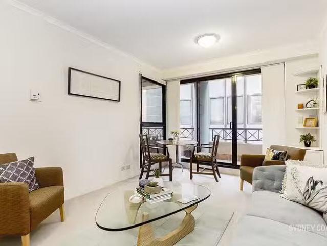 Charming 1 BR 1 Hosking Place, Sydney, NSW 2000