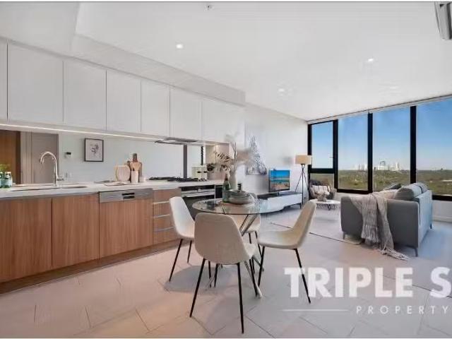 Unique 1 BR 2204/1 Network Place, North Ryde Apartment for ren.