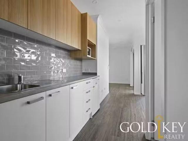 Cozy 1 BR 27A Loganlea Road, Waterford West, QLD 4133