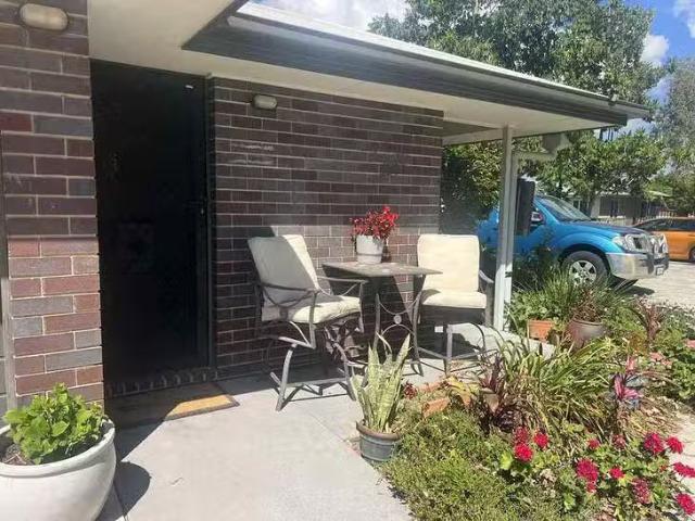 Unique 1 BR 27/54A Briggs Road, Raceview, QLD 4305
