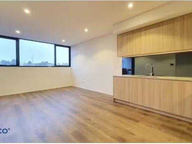 Rental! 1 BR 306/32 Shepherd Street, Liverpool Apartment for r.