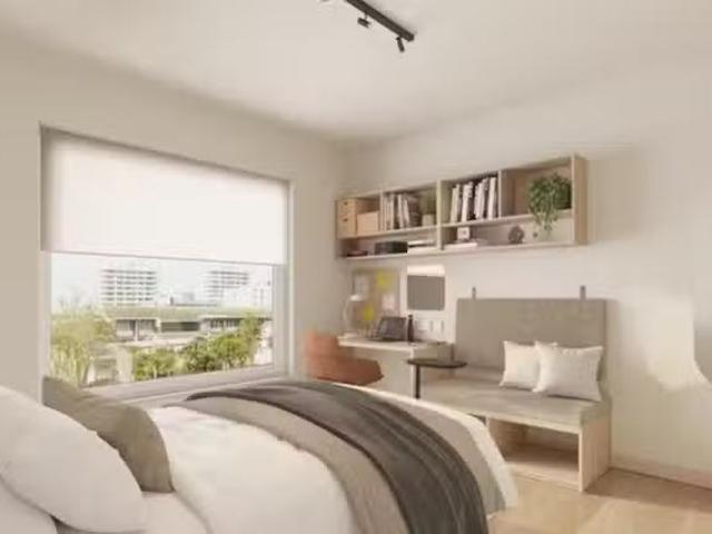 Charming 1 BR The Railyard En Suite Bronze