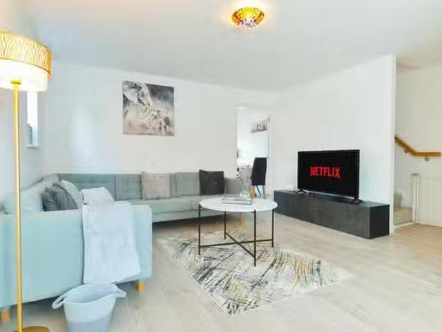 Cheap 1 BR Nutwood Avenue, Sturry