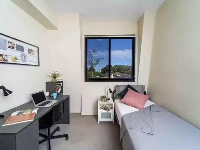 For Rent! 1 BR Premier Studio Apartment