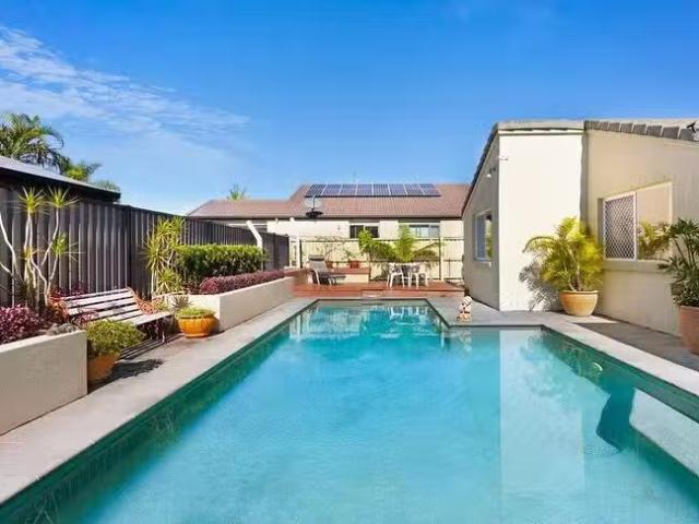 Charming 1 Bridgewater Court, Sippy Downs, QLD 4556