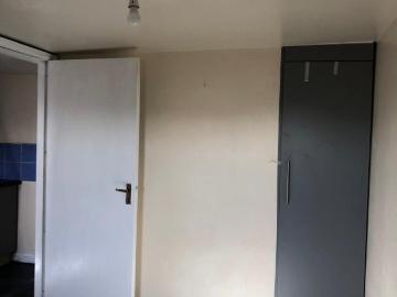 New 1 double bedroom Independant Flat