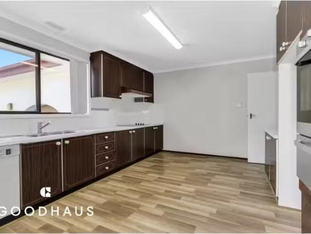 Nice 1 Orion Place, Giralang House for rent Listed by Natalie.