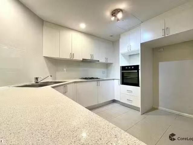 Cozy 1 Rowe Street, Eastwood, NSW 2122