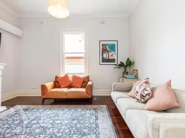 Cozy 1A Persimmon Street, North Perth, WA 6006