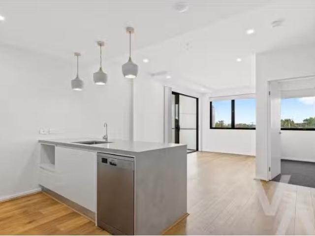 Nice 204/1 Fern Street, Islington Apartment for rent Listed b.