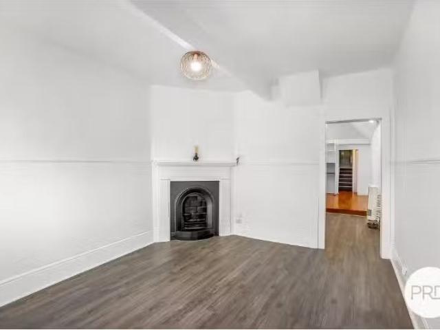 Just in! 207 Melville Street, WEST HOBART House for rent List.