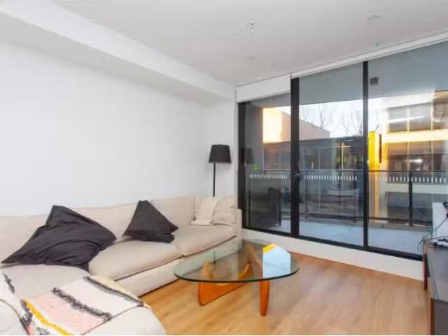 Nice 201/49 Denison Street, Wollongong Apartment for rent Lis.