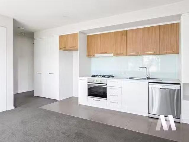 Cozy 201/79 Janefield Drive, Bundoora, VIC 3083