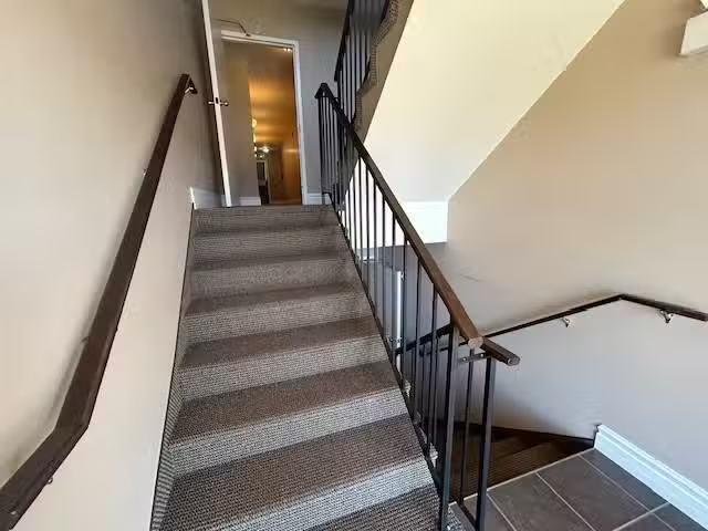 Rental! 201 53 Glen Stewart Drive 201 Glen Stewart Drive.