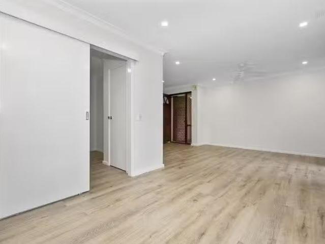 Nice 20 Coronata Drive, Warnbro, WA 6169