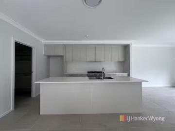 Tuggerah Lake, Jilliby, Wyong Region, Snapper Island